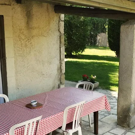 Panzió Mas Grimaud - Gite- Et D'hotes Familiales *