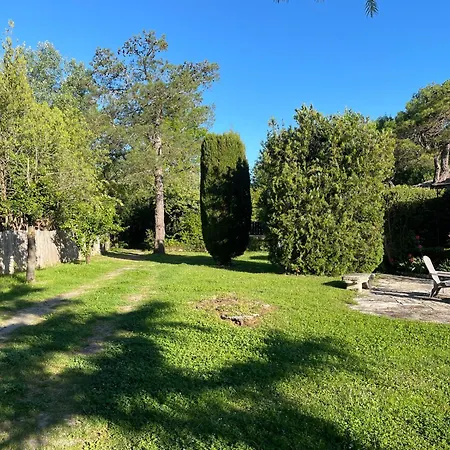 Mas Grimaud - Gite- Et D'hotes Familiales Panzió Eygalières