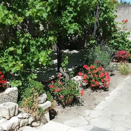 Mas Grimaud - Gite- Et D'hotes Familiales Panzió Eygalières