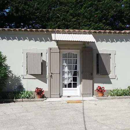 Mas Grimaud - Gite- Et D'hotes Familiales *