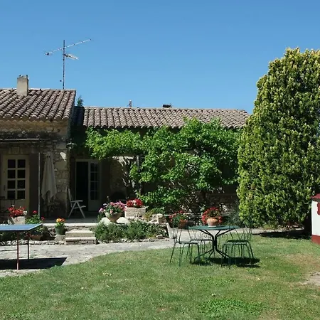 Panzió Mas Grimaud - Gite- Et D'hotes Familiales