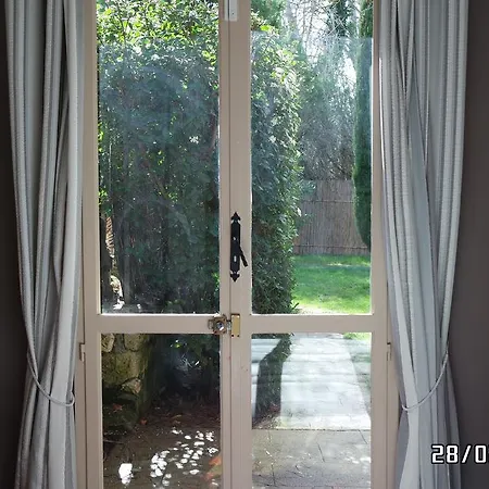Bed & Breakfast Mas Grimaud - Gite- Et D'hotes Familiales